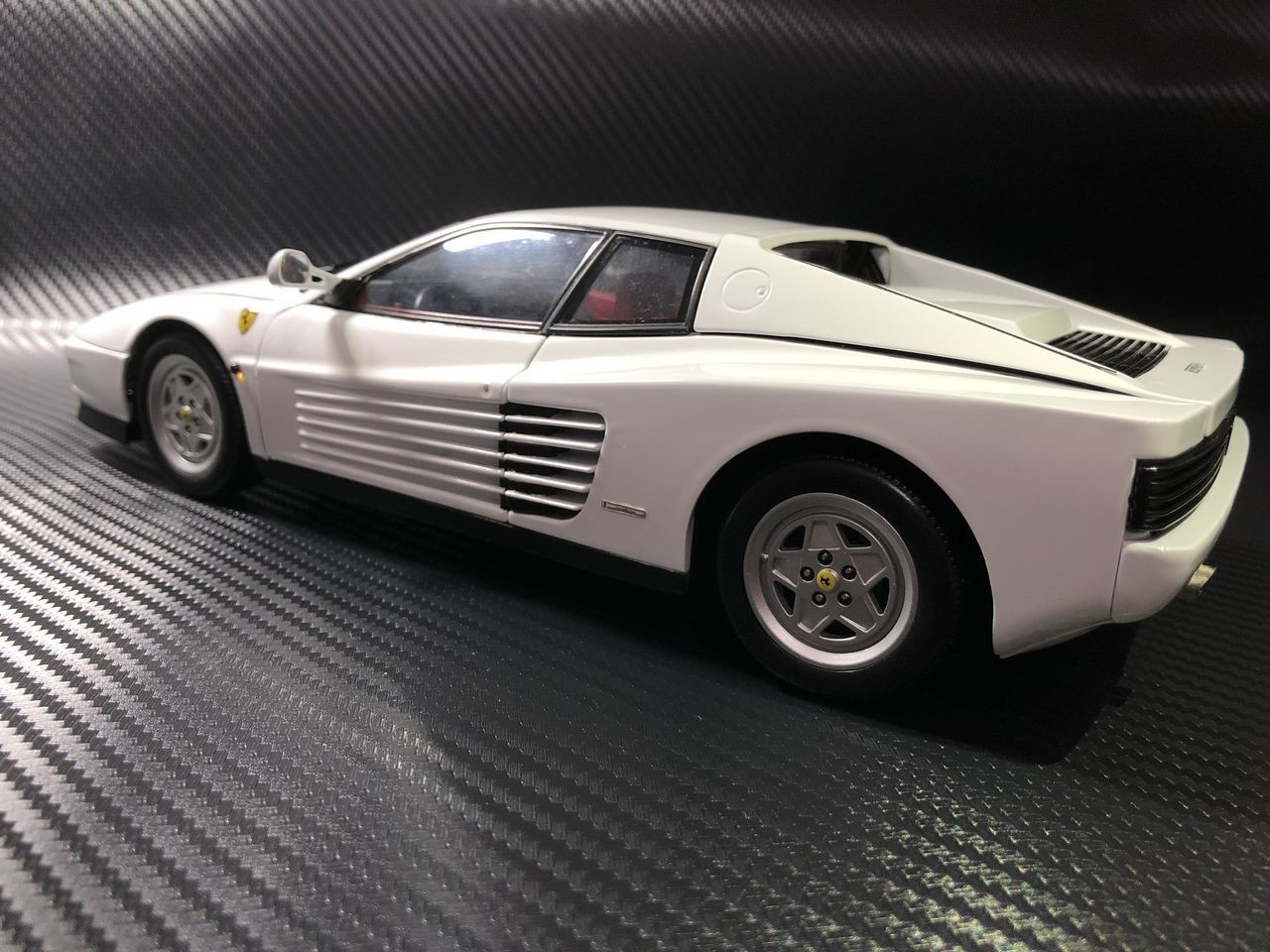 Ultra RARE CUSTOM PAINTED 1/18 Kyosho 1989 Ferrari Testarossa
