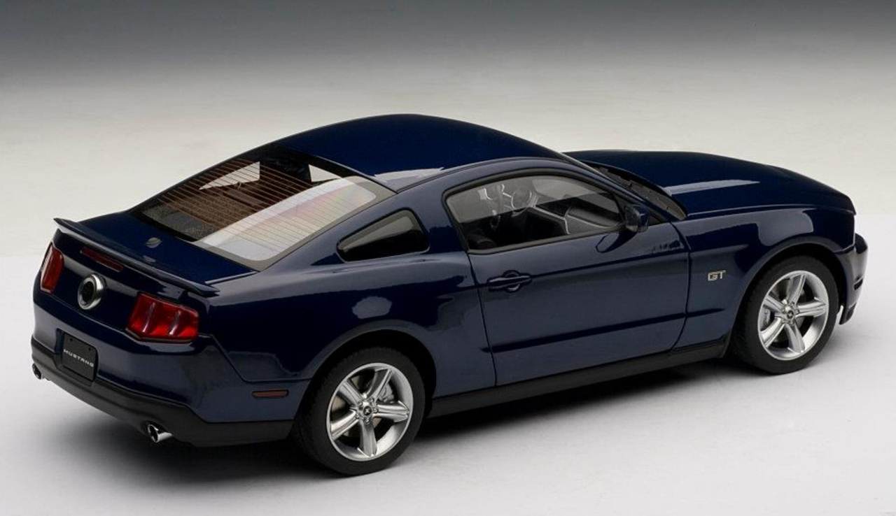 2010 Kona Blue Metallic Mustang GT Diecast Model