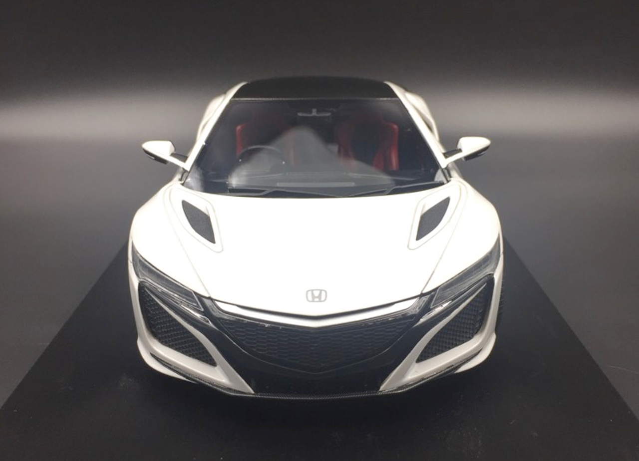 1/18 TopSpeed Honda NSX 2017 130R RHD