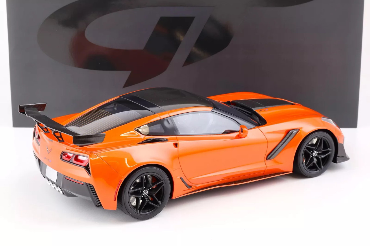 1/12 GT Spirit Chevrolet Chevy Corvette C7 ZR1 (Sebring Orange