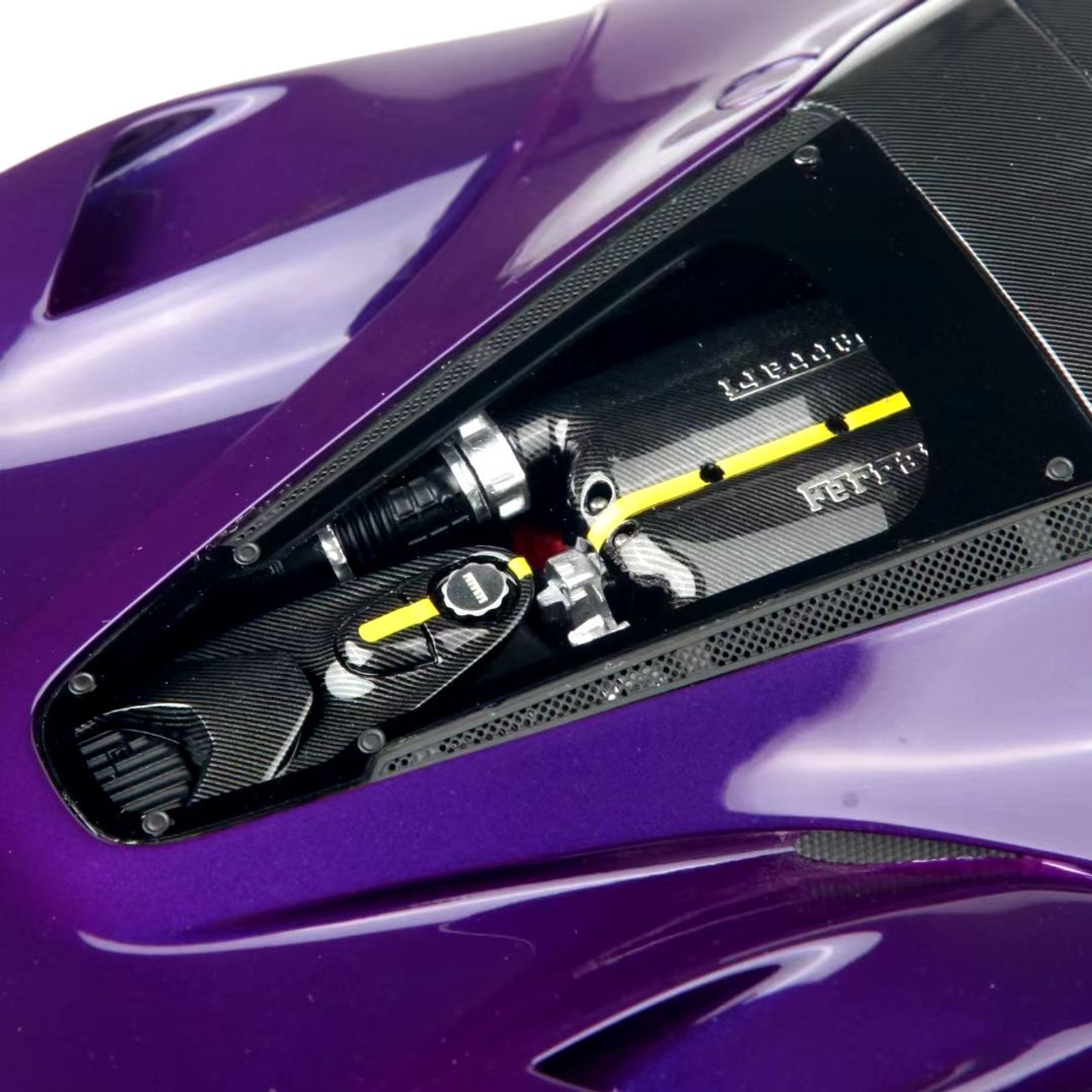 1/18 BBR Ferrari Tailor Made LaFerrari Dubai Special Edition (Purple) Resin Car Model Limited 15 Pieces