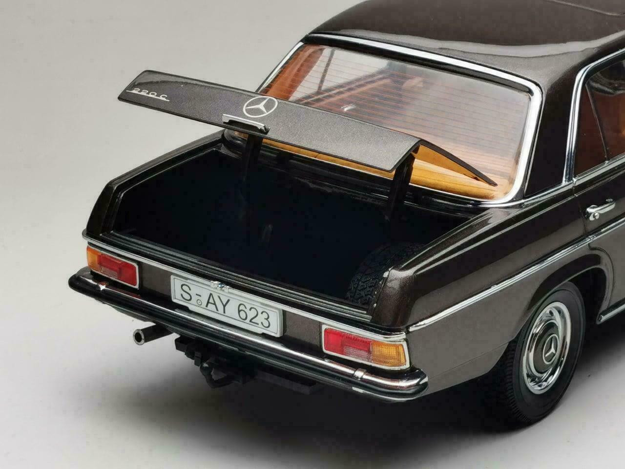1/18 Sunstar Premiere Collection 1968 Mercedes-Benz Mercedes 280C
