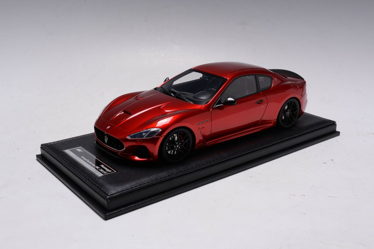 1/18 Motorhelix Maserati GT GranTurismo MC (Metallic Red) Resin