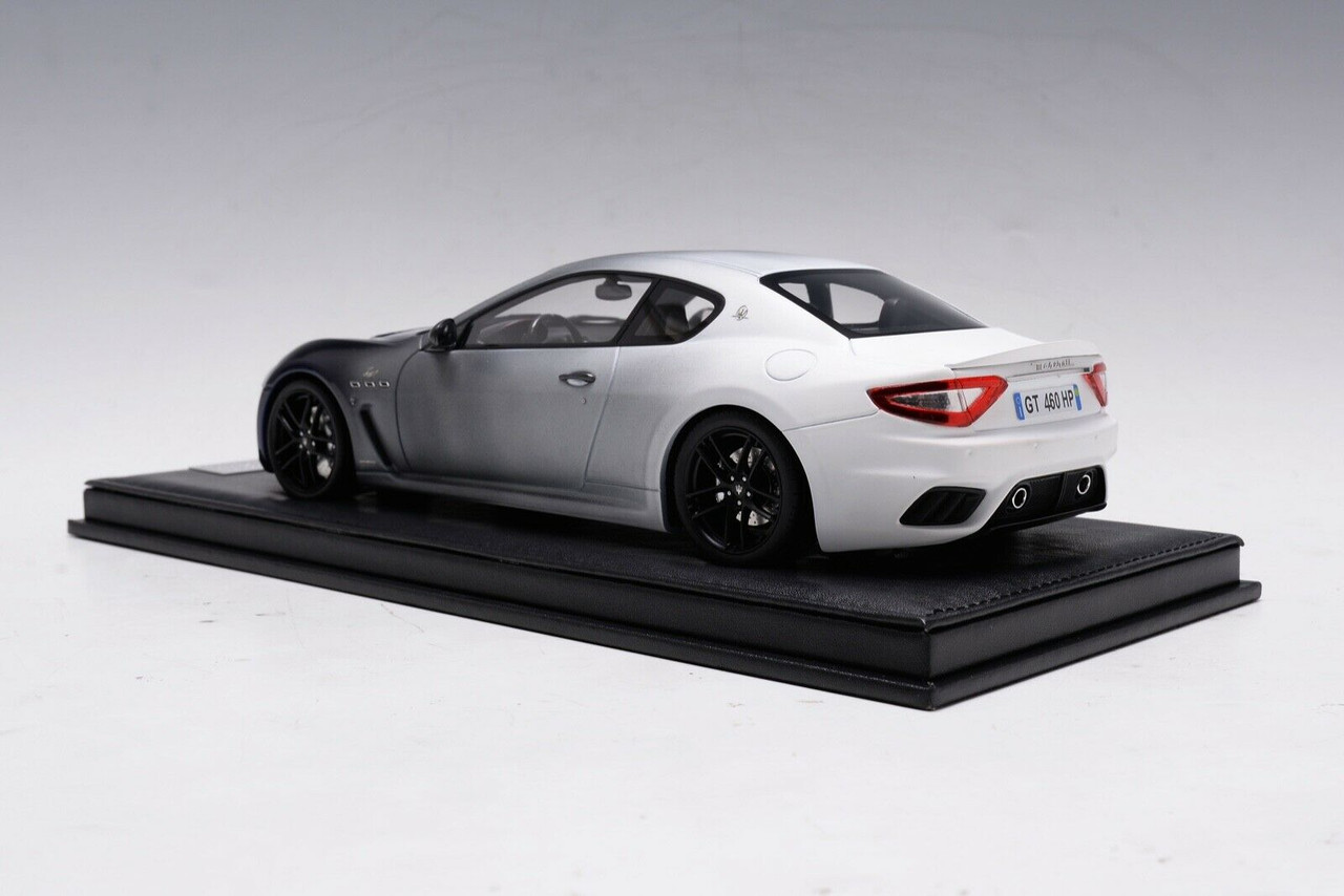 1/18 Motorhelix Maserati GT GranTurismo MC (Tri Color) Resin Car