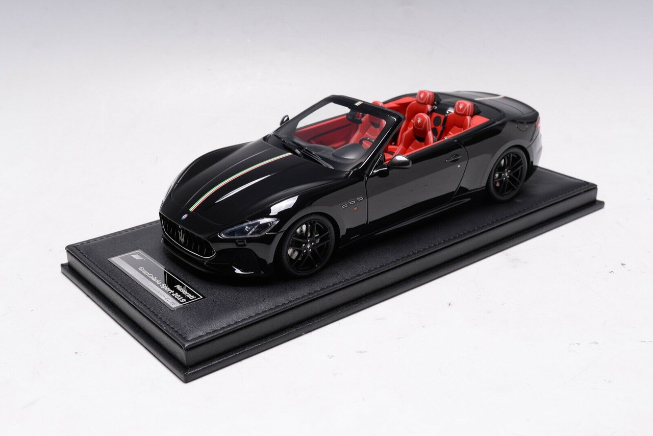 1/18 Motorhelix Maserati GC Grancabrio Sport (Gloss Black with Italian Flag Stripe) Resin Car Model Limited 50 Pieces