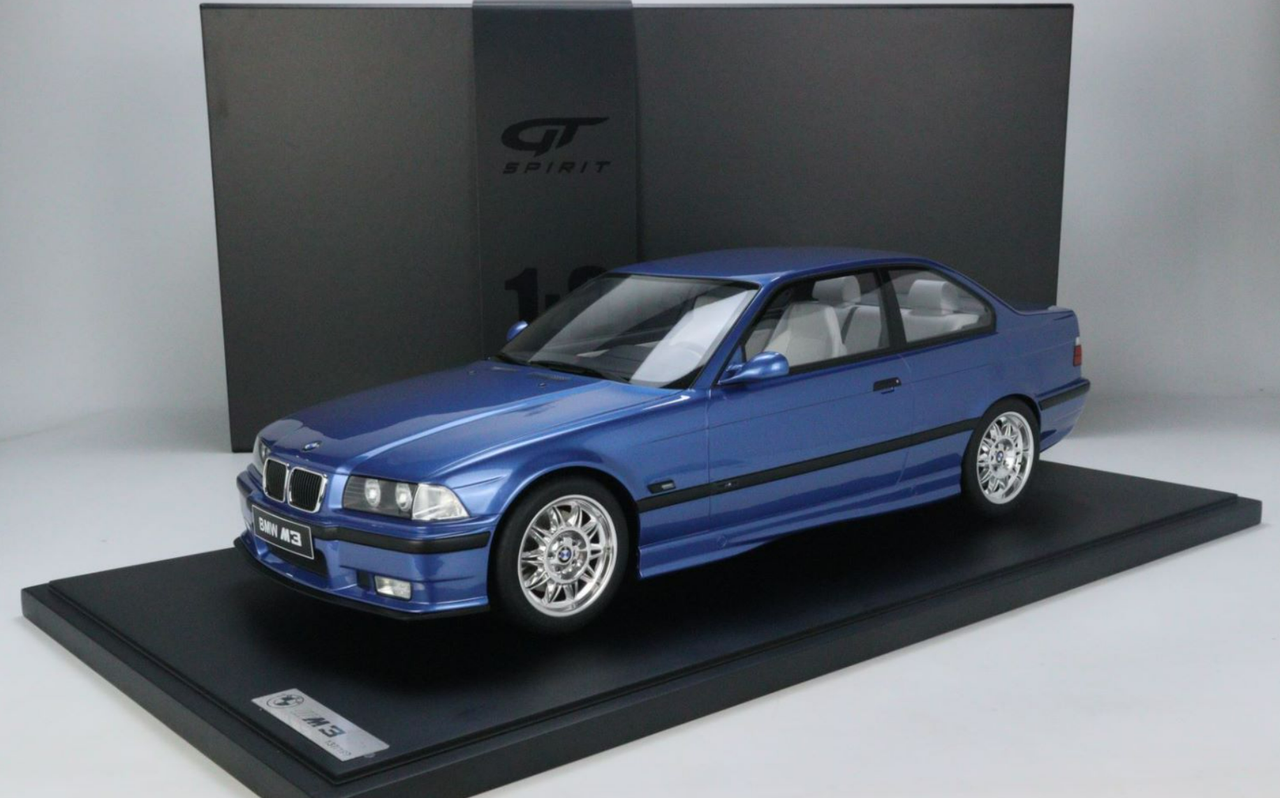 1/8 GT Spirit BMW M3 E36 3.2 (Blue) Resin Car Model - LIVECARMODEL.com