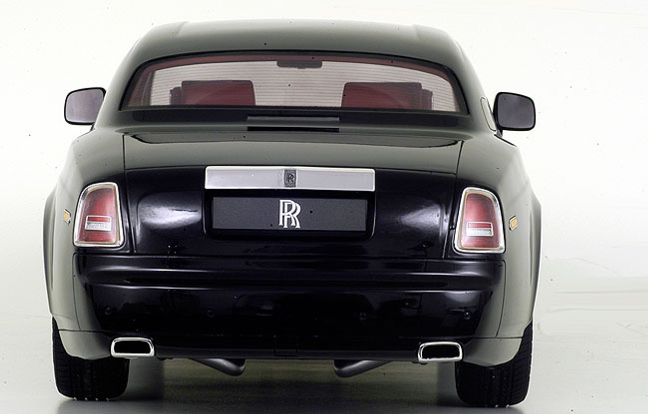 1/8 2009 Rolls-Royce RR Phantom Coupe Diamond Black Resin Car Model