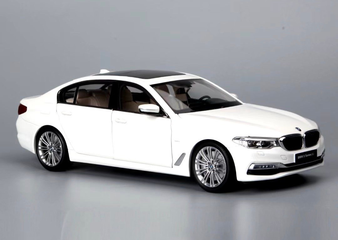 BMW 5Series ミニカー