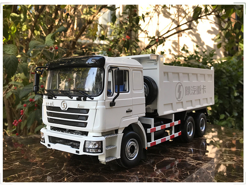 Dealer Edition 1/24 SHACMAN F3000 Dump Truck (White