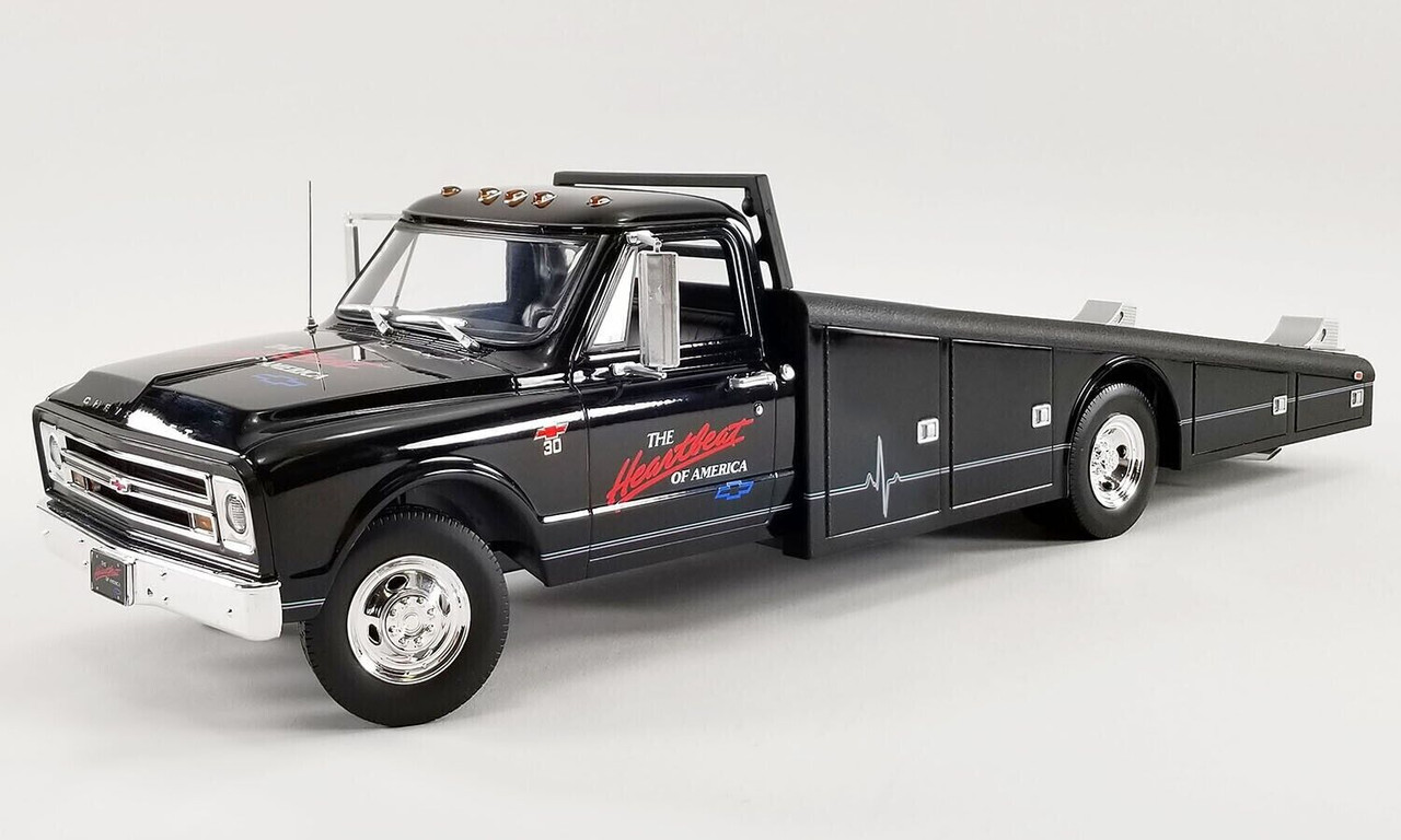 1/18 ACME 1967 Chevrolet C-30 C30 Ramp Truck Heartbeat of America Diecast Car Model Limited 500 Pieces