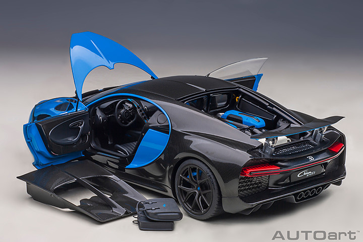 1/18 AUTOart 2019 Bugatti Chiron Sport (French Racing Blue and