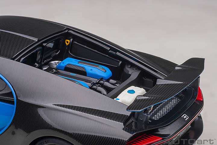 1/18 AUTOart 2019 Bugatti Chiron Sport (French Racing Blue and