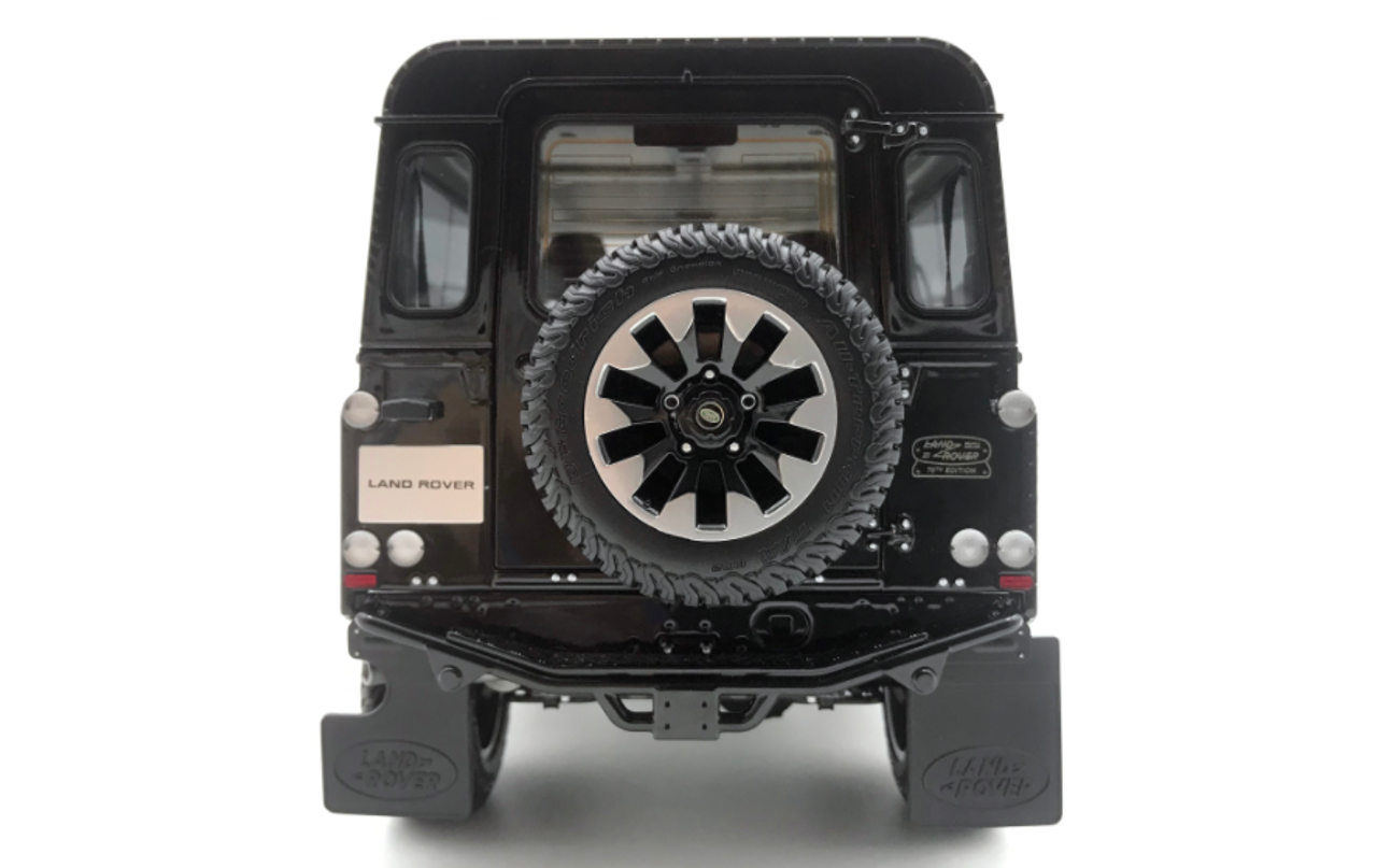  1/18 LCD Landrover Defender D90 V8 pearl black  Diecast full open