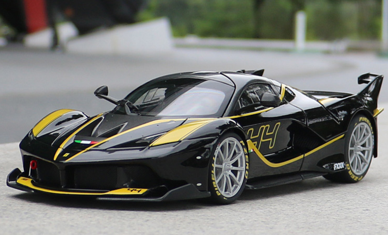 1/18 Bburago Signature Series Ferrari Laferrari FXXK Evo #44 (Black) Diecast Model