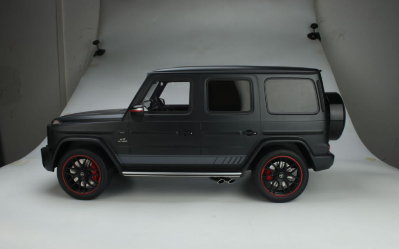  1/8 MINICHAMPS Mercedes AMG G63 Edition 1 Matte Black 