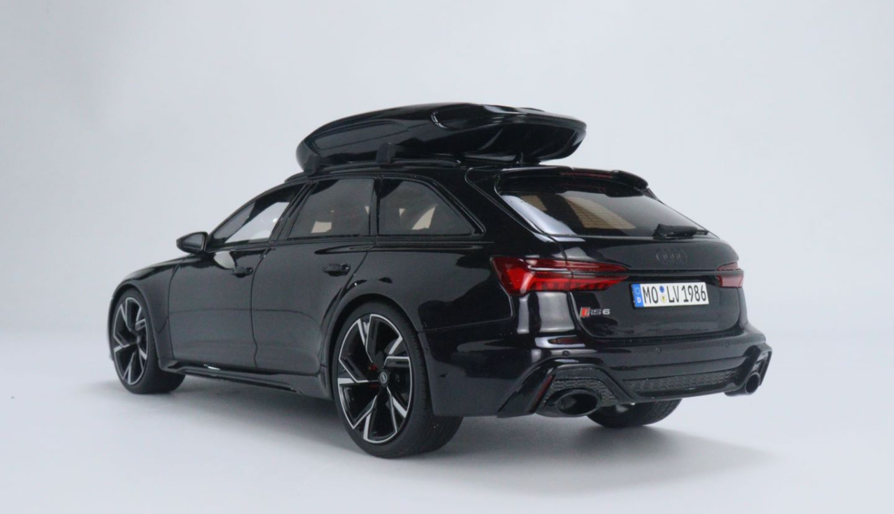 1/18 GT Spirit Audi RS6 Avant (C8) Mythos Black with Carbon Roof Case Resin Car Model