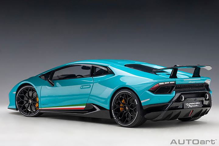 AUTOart PERFORMANCE パフォーマンス ランボルギーニ 1/12 AUTOart Lamborghini Huracan Performante Performance (Blu