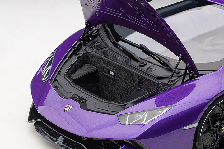 1/12 AUTOart Lamborghini Huracan Performante Performance (Viola