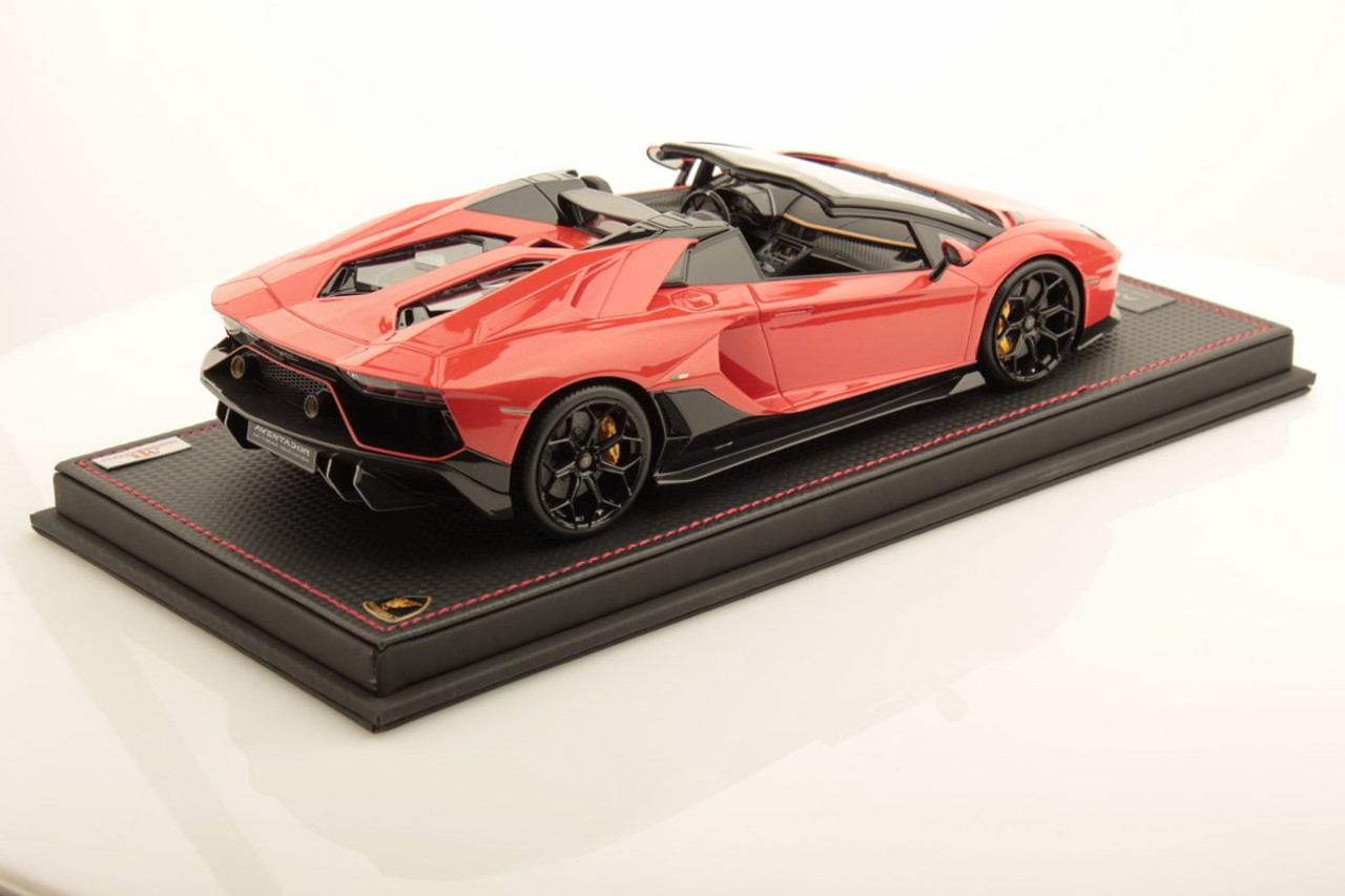 1/18 MR Collection Lamborghini Aventador LP780-4 Ultimae Roadster (Arancio Xanto Orange) Resin Car Model Limited