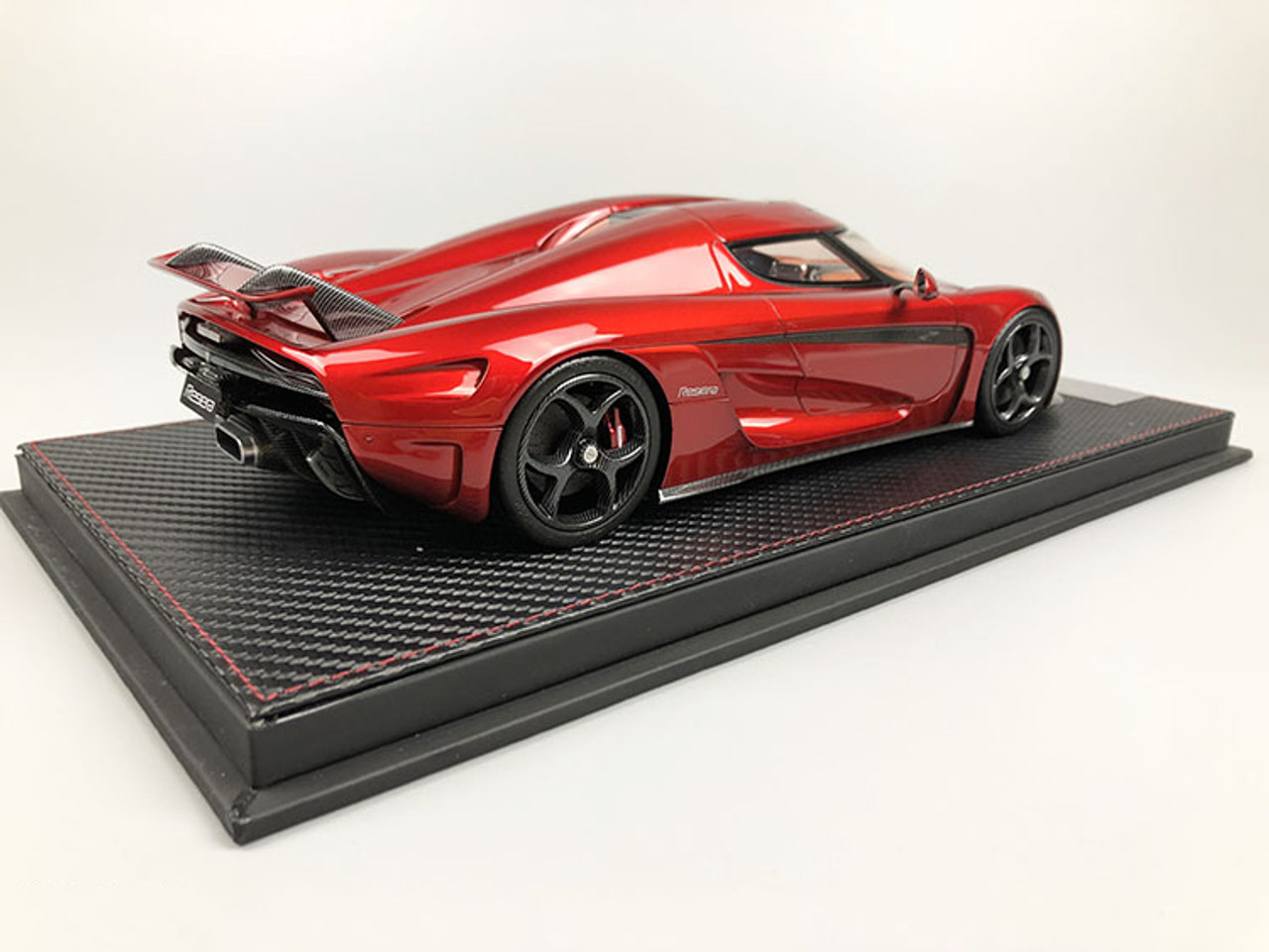 1/18 Frontiart Koenigsegg Regera (Red) Enclosed Resin Car Model