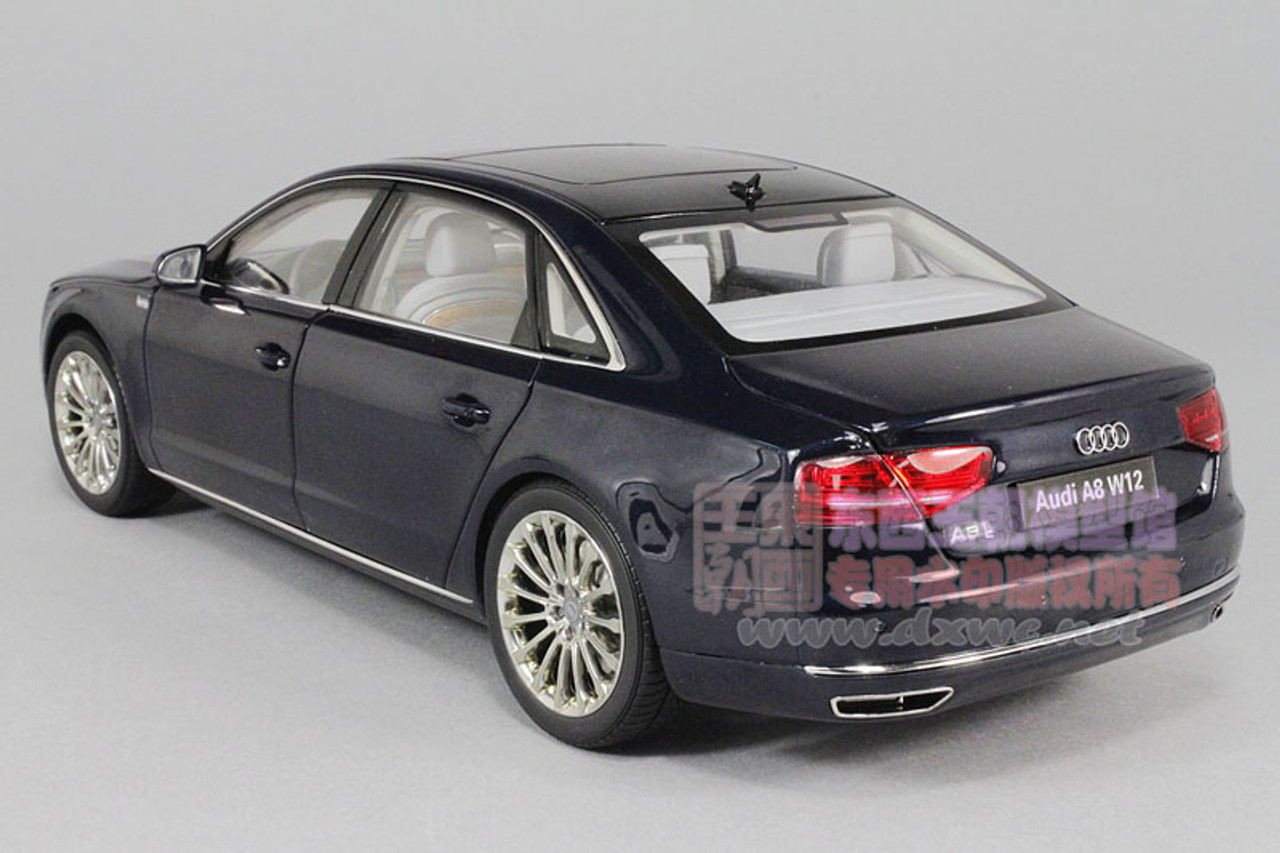 1/18 Kyosho 2010 Audi A8 L W12 D4 (Night Blue) Diecast Car Model 