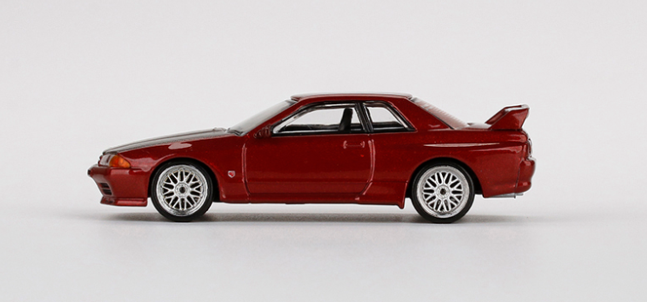  1/64 Mini GT Nissan GT-R R32 Red Pearl BBS RHD