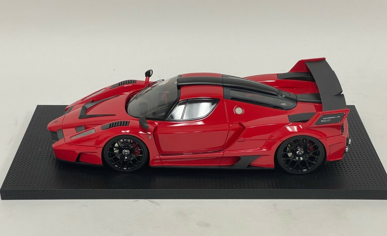 1/18 Ferrari Enzo Gemballa Mig U1 (Rosso Corsa Red) Resin Car Model