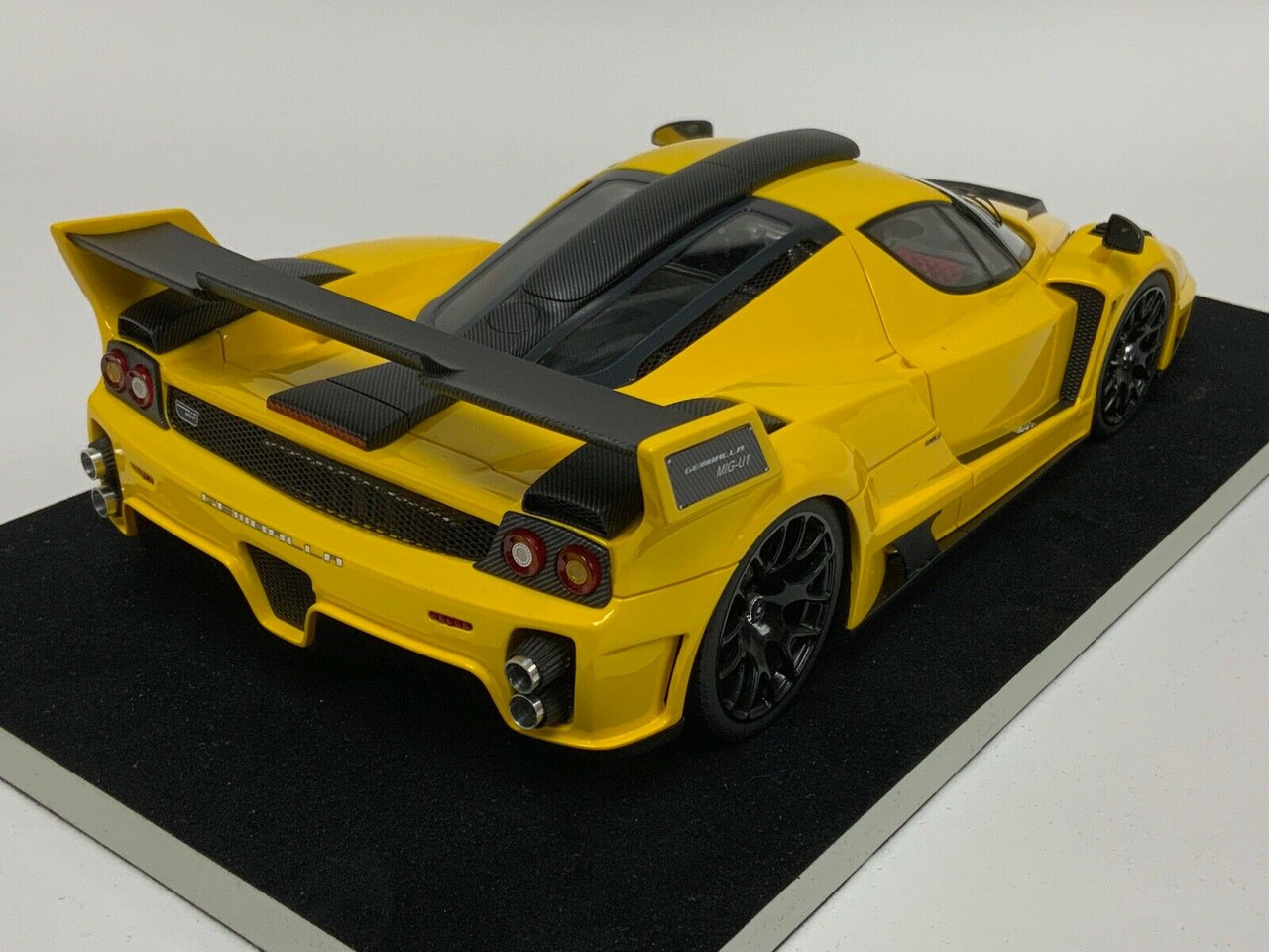 1/18 Ferrari Enzo Gemballa Mig U1 (Yellow) Resin Car Model 