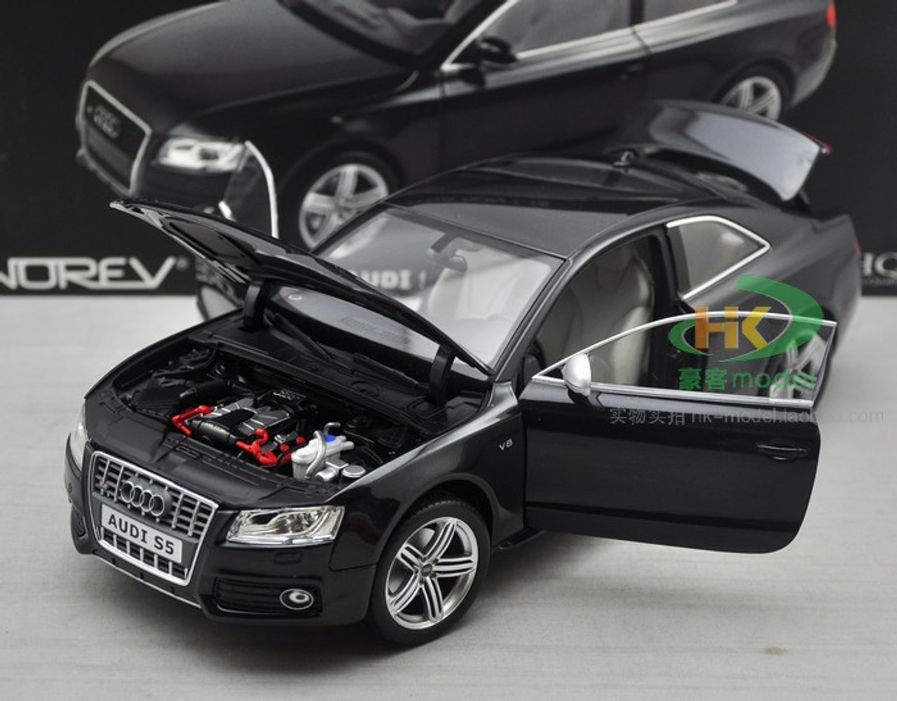 1/18 Audi S5 (Black) Diecast Car Model