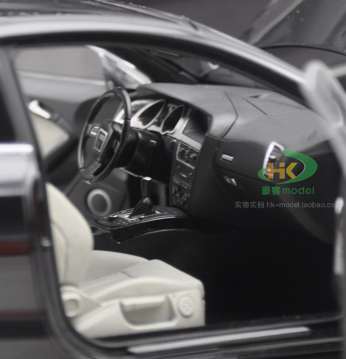 1/18 Audi S5 (Black) Diecast Car Model - LIVECARMODEL.com