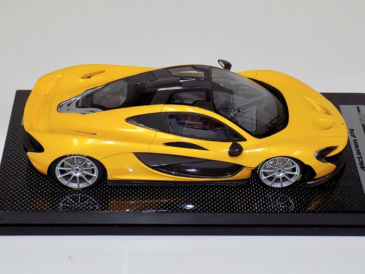 1/18 Tecnomodel McLaren P1 (Gloss Yellow with Silver wheels) with Carbon Base Resin Car Model Limited 01/01