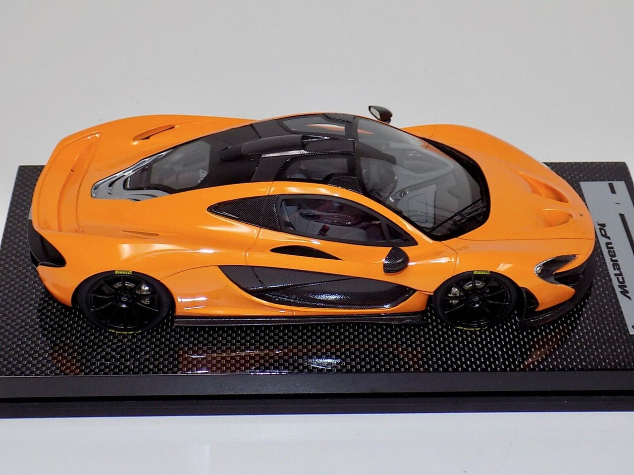 1/18 Tecnomodel McLaren P1 (Papaya Orange with Black Wheels) with Carbon Base Resin Car Model Limited 01/50