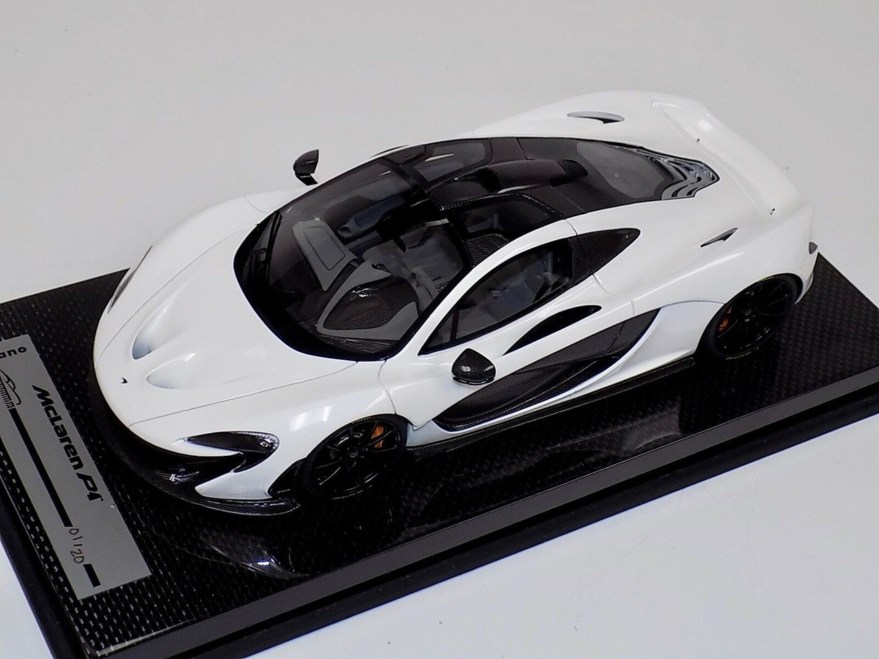 1/18 Tecnomodel McLaren P1 (Gloss White with Black wheels) with Carbon Base Resin Car Model Limited 01/20