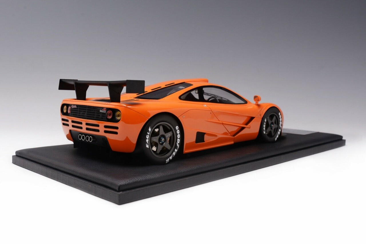 1/12 Mclaren F1 GTR 1996 (Papaya Orange) with Black Leather Base