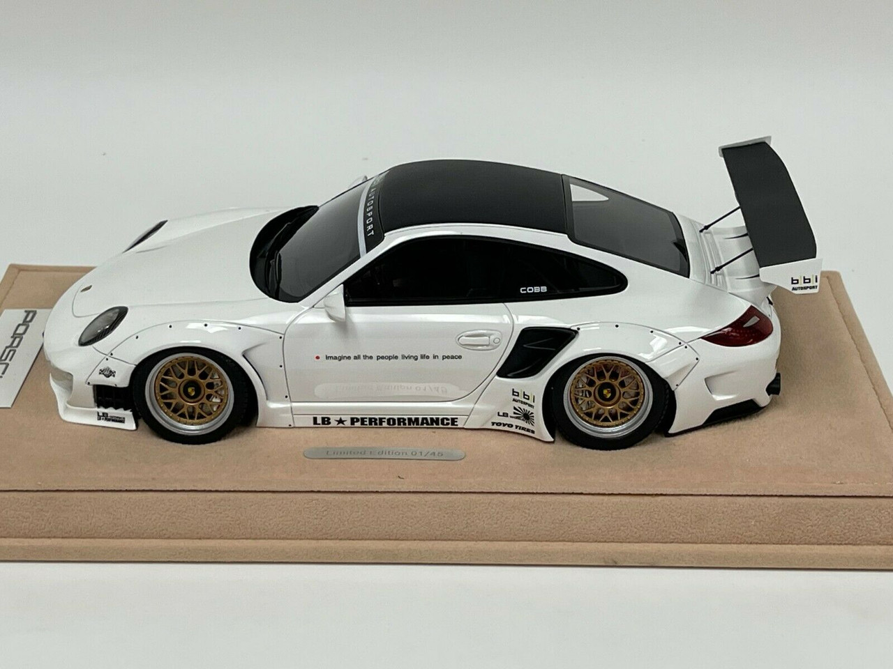 VF7935 PORSCHE 911R リミテッドエディション 1:18 VF7935 PORSCHE 911R リミテッドエディション 1:18