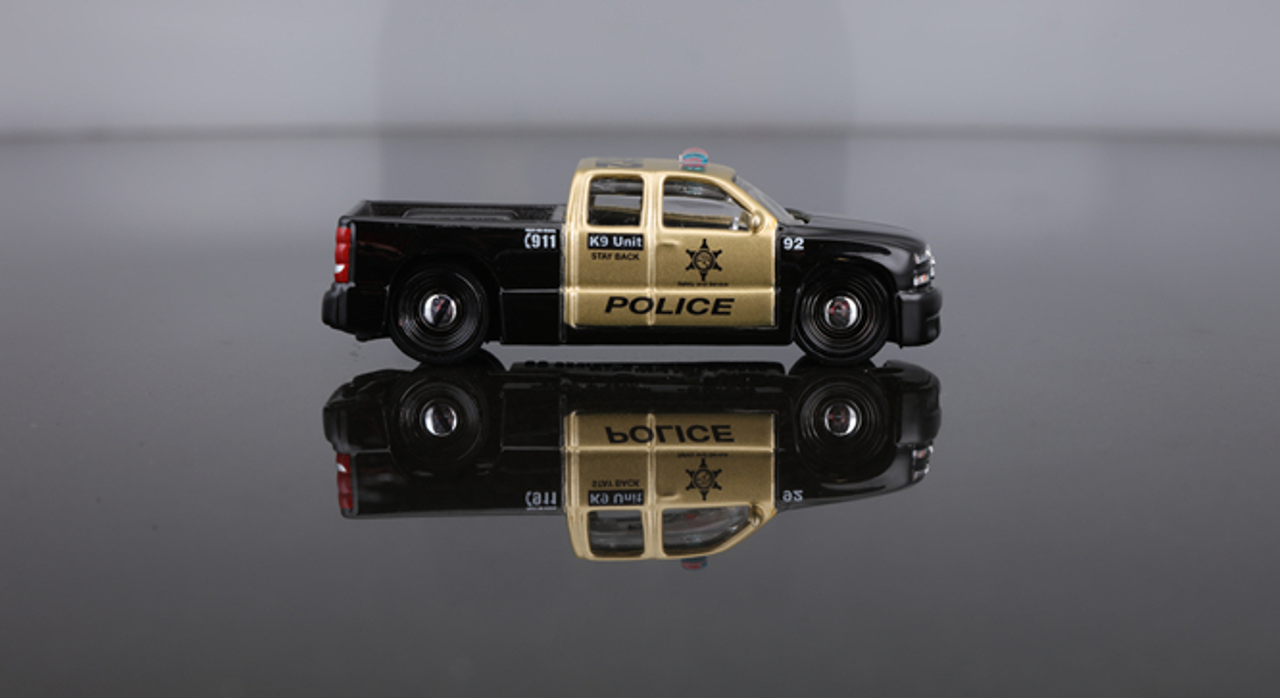 1/64 bburago CHEVROLET SILVERADO SS Diecast Car Model