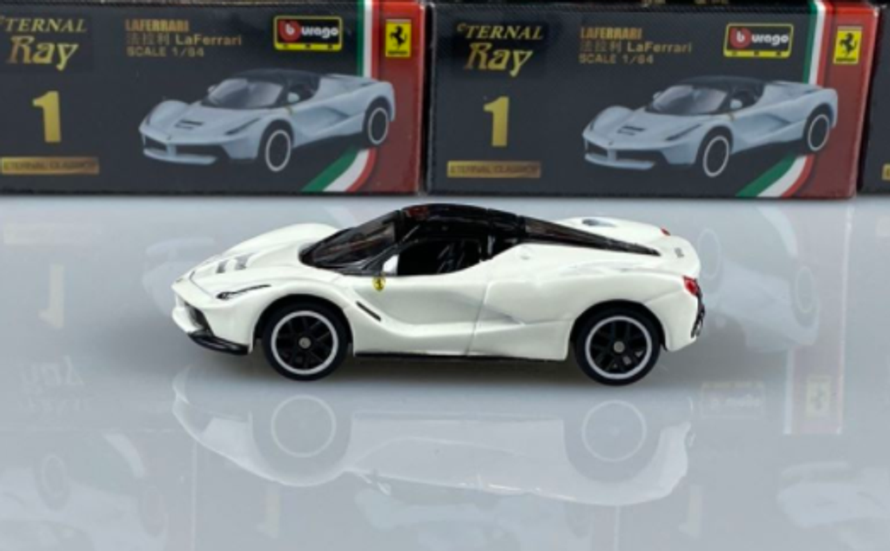 1/64 bburago Ferrari LaFerrari White Diecast Car Model