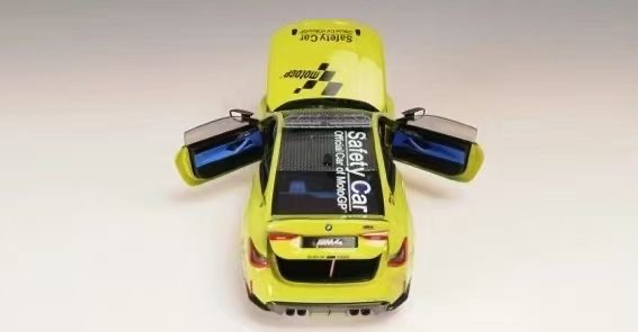1/18 Minichamps BMW G82 M4 Competition (2020-Present) Safety Car Fully Open Diecast Car Model Limited 1000 Pieces