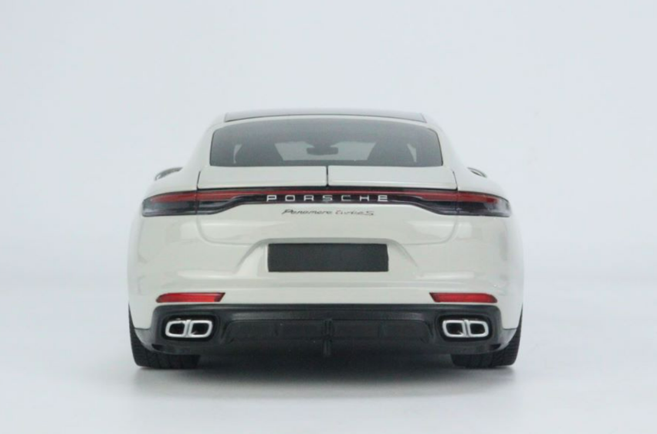 1/18 Minichamps Porsche Panamera Turbo S (Light Crayon Grey) Fully Open Diecast Car Model Limited 500 Pieces