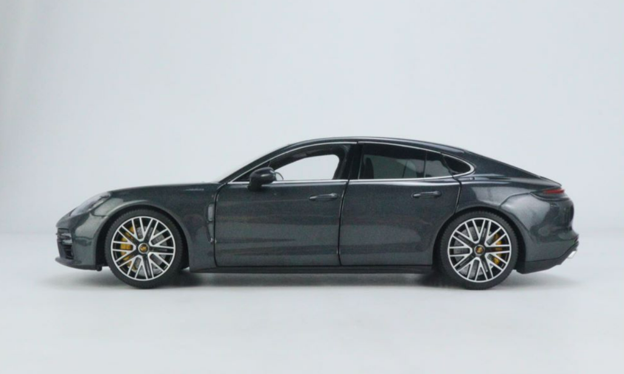 1/18 Minichamps Porsche Panamera Turbo S (Volcano Grey Metallic) Fully Open  Diecast Car Model Limited 500 Pieces