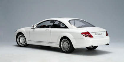 Aa 1/18 メルセデスベンツ CL63 AMG White Amazon | △超美品！BENZ 1/18 メルセデスベンツ CL63 AMG 白
