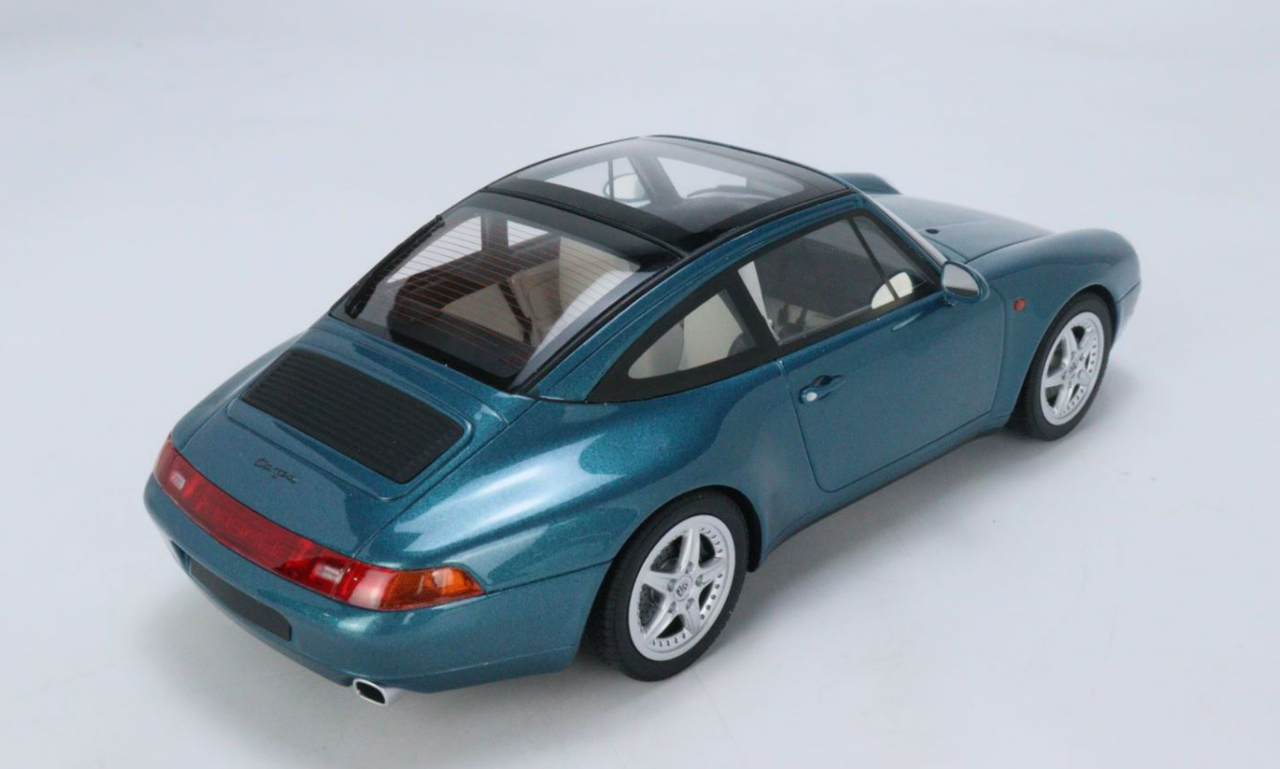 1/18 GT Spirit Porsche 911 (993) Targa Resin Car Model Limited