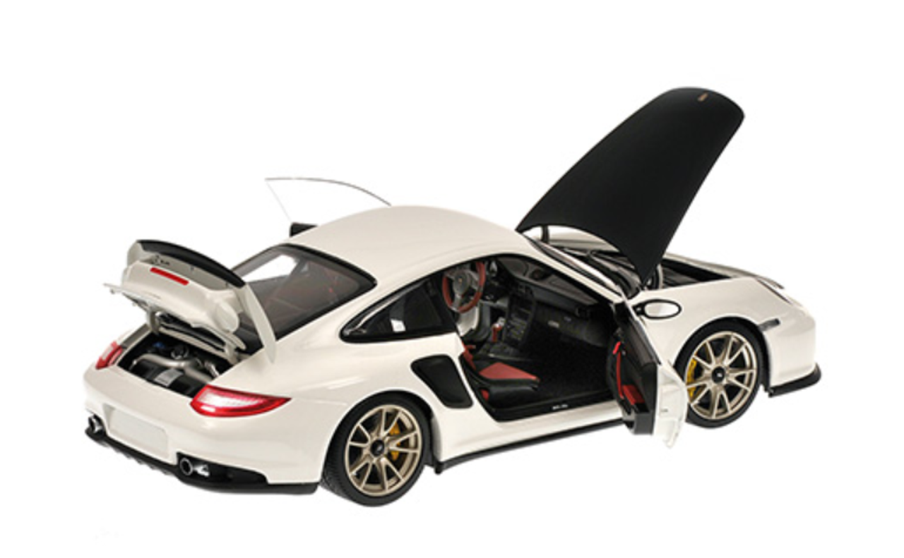 1/18 Minichamps 2011 Porsche 911 (997.2) GT2 RS (White) Diecast Car Model Limited