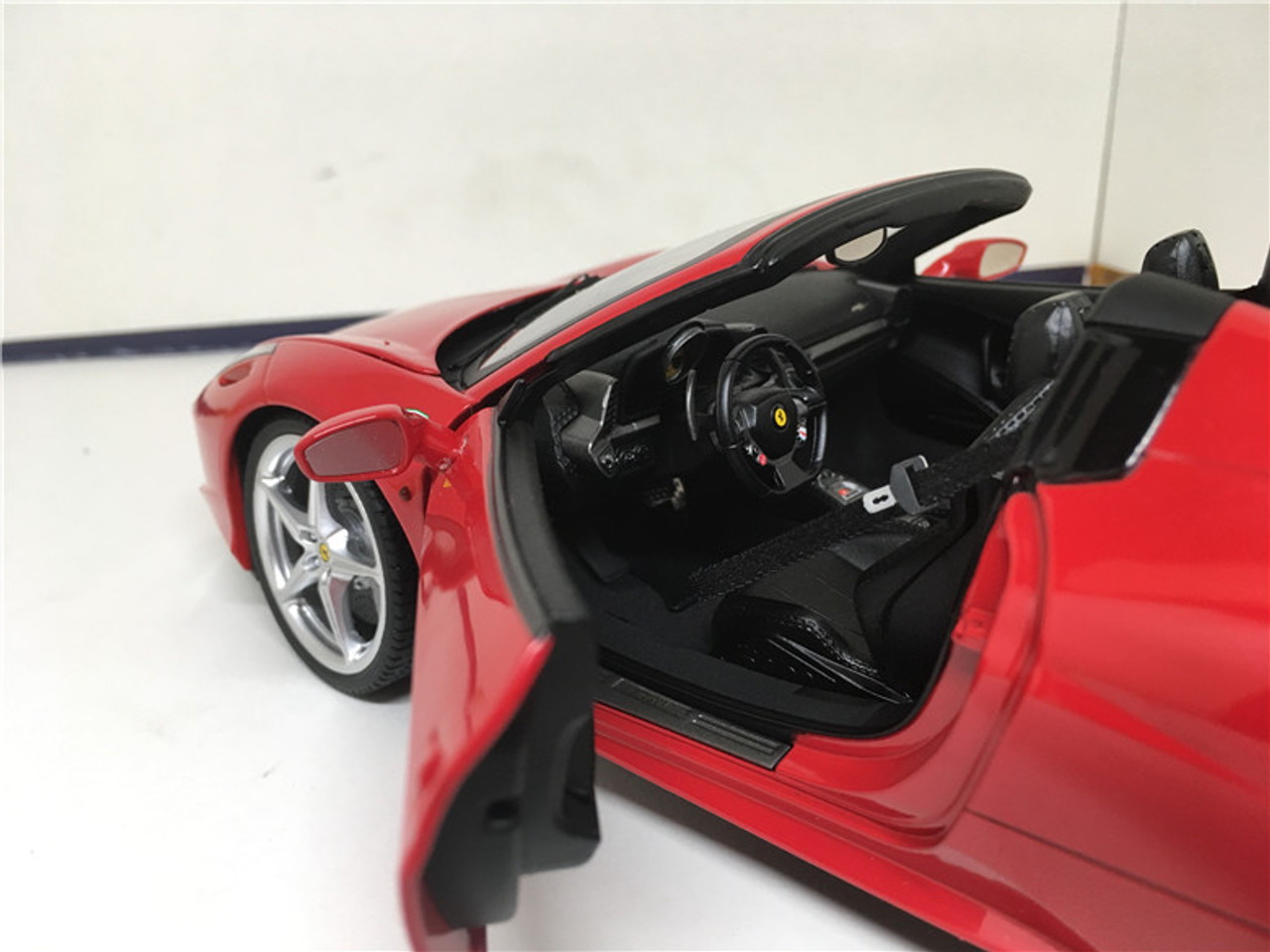 販売特売☆ホットウィール　1/18　 フェラーリ 458　ＳＰＩＤＥＲ 乗用車