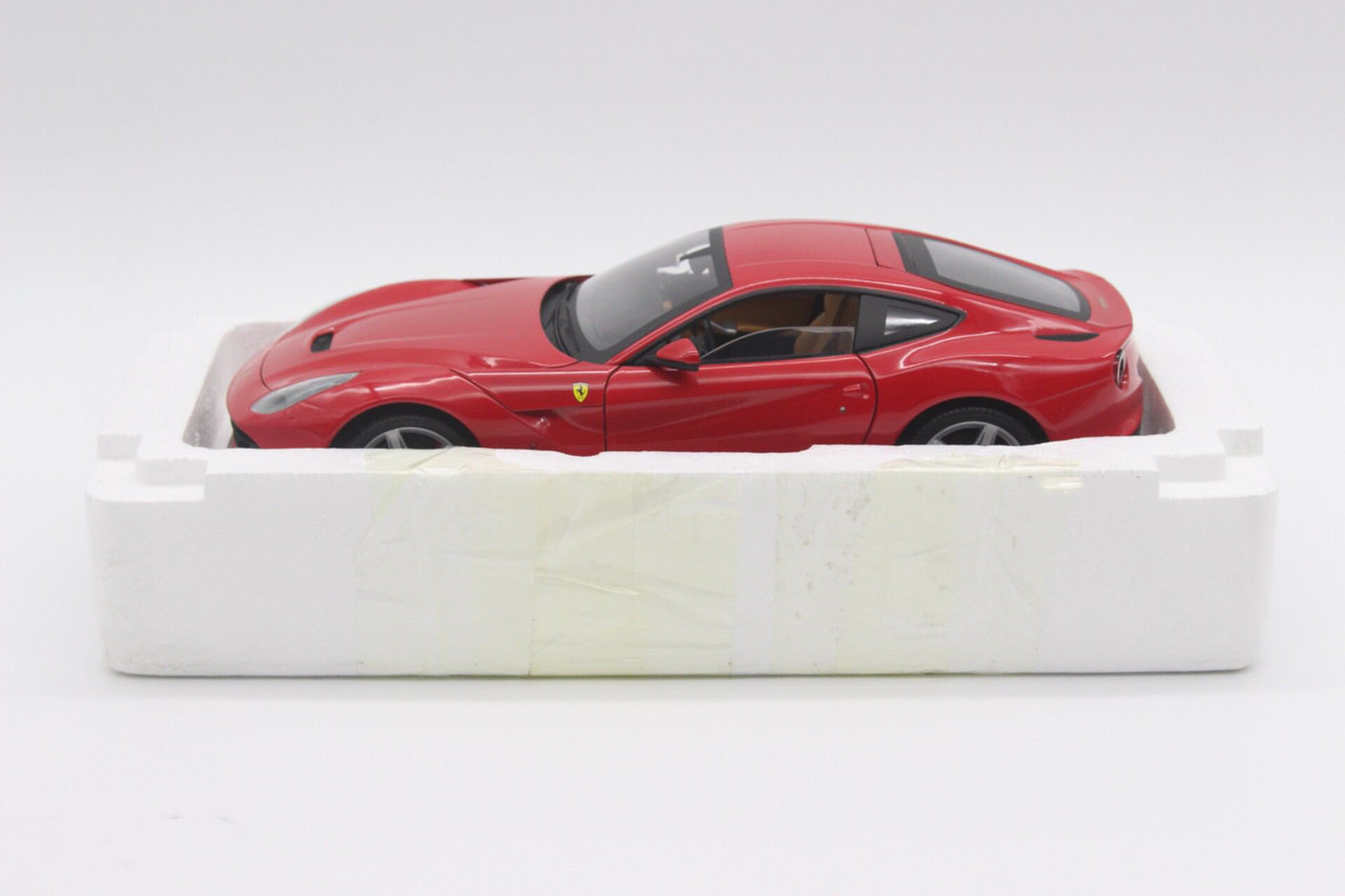 1/18 Hot Wheels Hotwheels Elite Ferrari F12 (Red) Diecast Model