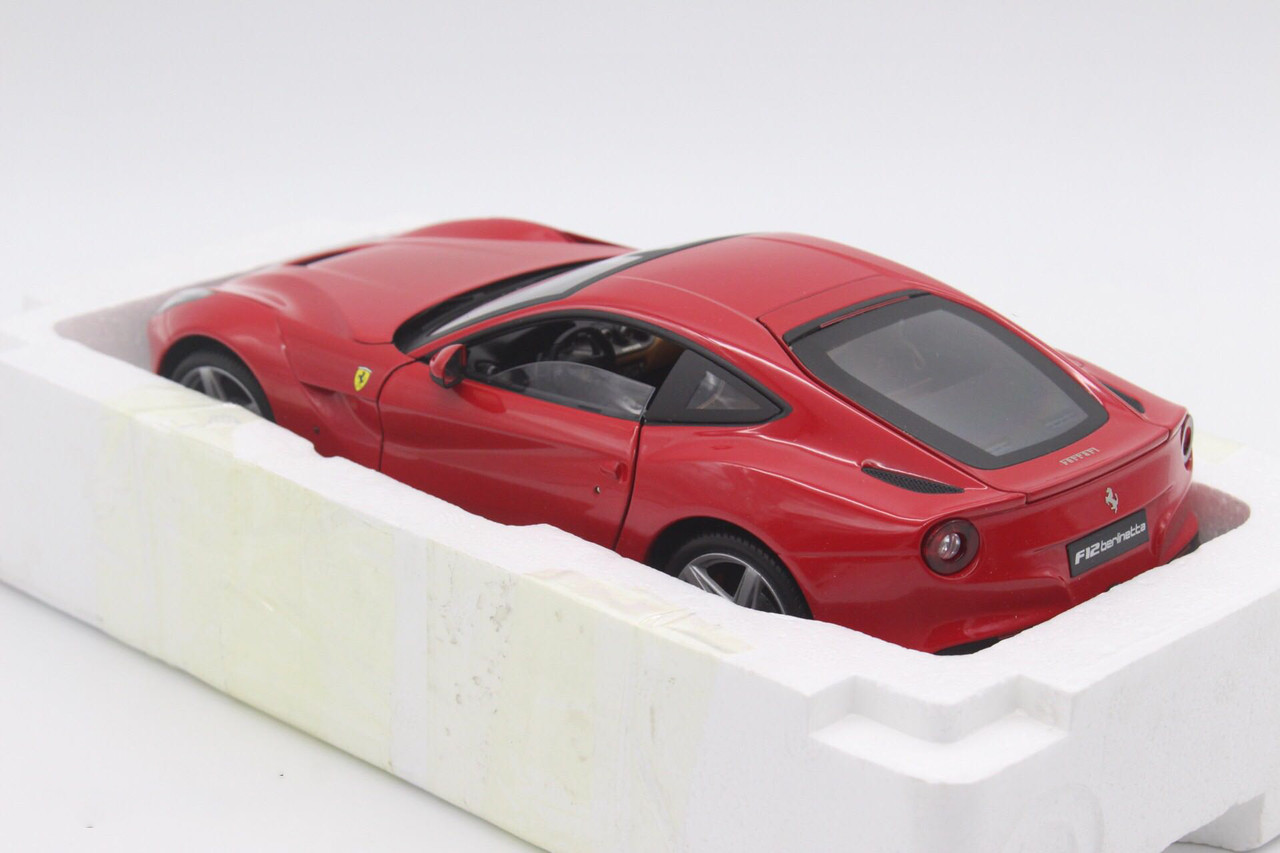 1/18 Hot Wheels Hotwheels Elite Ferrari F12 (Red) Diecast Model