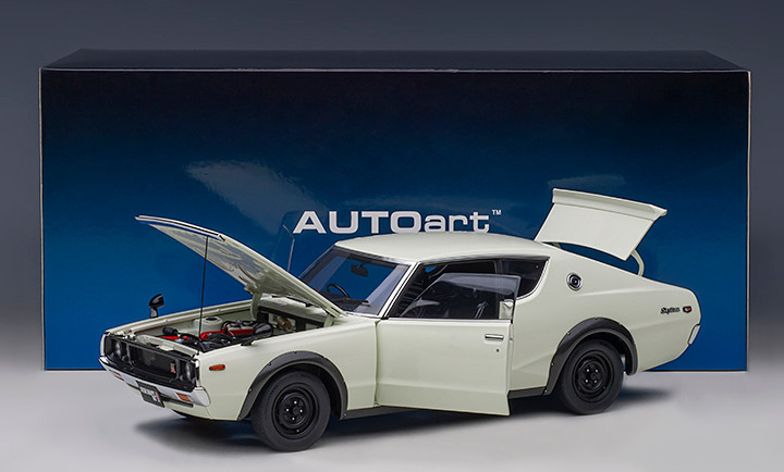 オートアート 1/18 スカイライン GT-R (KPGC10) ホワイト 1/18 AUTOart Nissan Skyline GT-R GTR (KPGC110) (White) Diecast Car