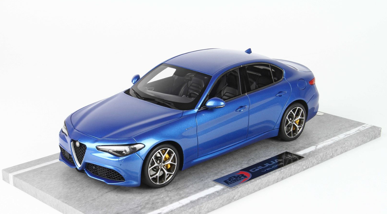 1/18 BBR Alfa Romeo Giulia Veloce Paris Auto Show Blue Misano