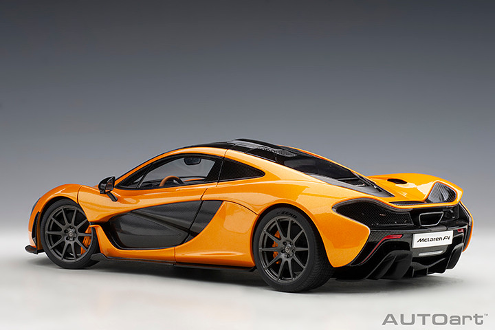 1/18 AUTOart McLaren P1 (Papaya Spark Orange) Car Model