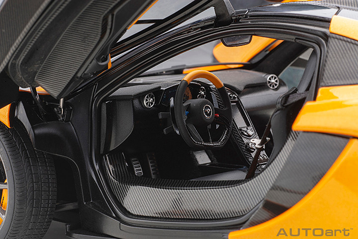 1/18 AUTOart McLaren P1 (Papaya Spark Orange) Car Model